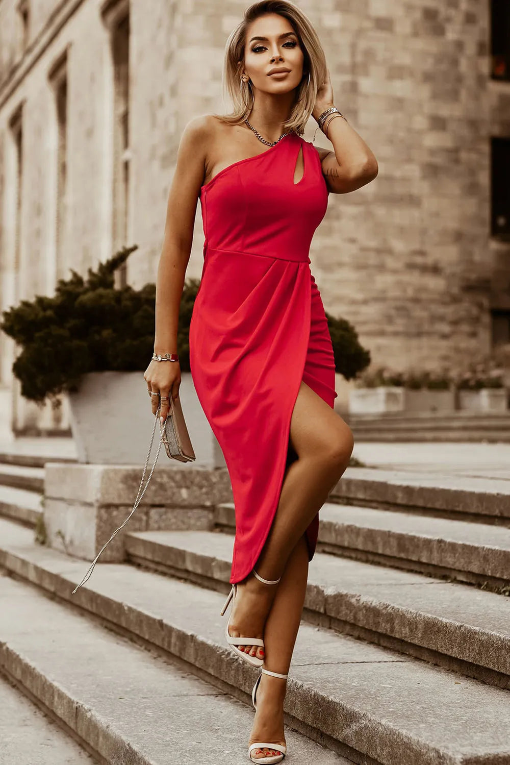 Stylish Ruched Cutout Single Shoulder Dress