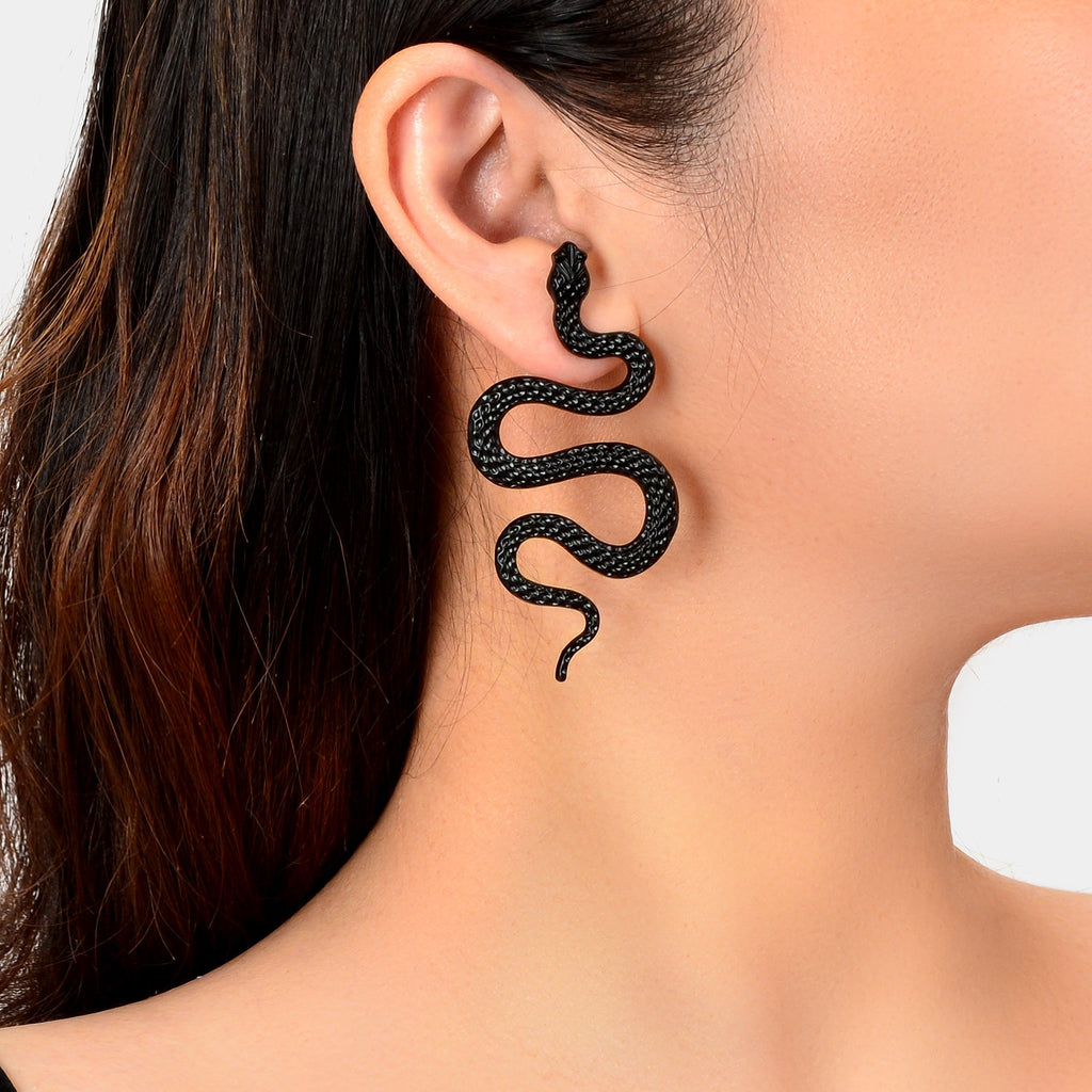 Punk Gothic Big Black Snake Stud Statement Earrings Party Decoration for Women
